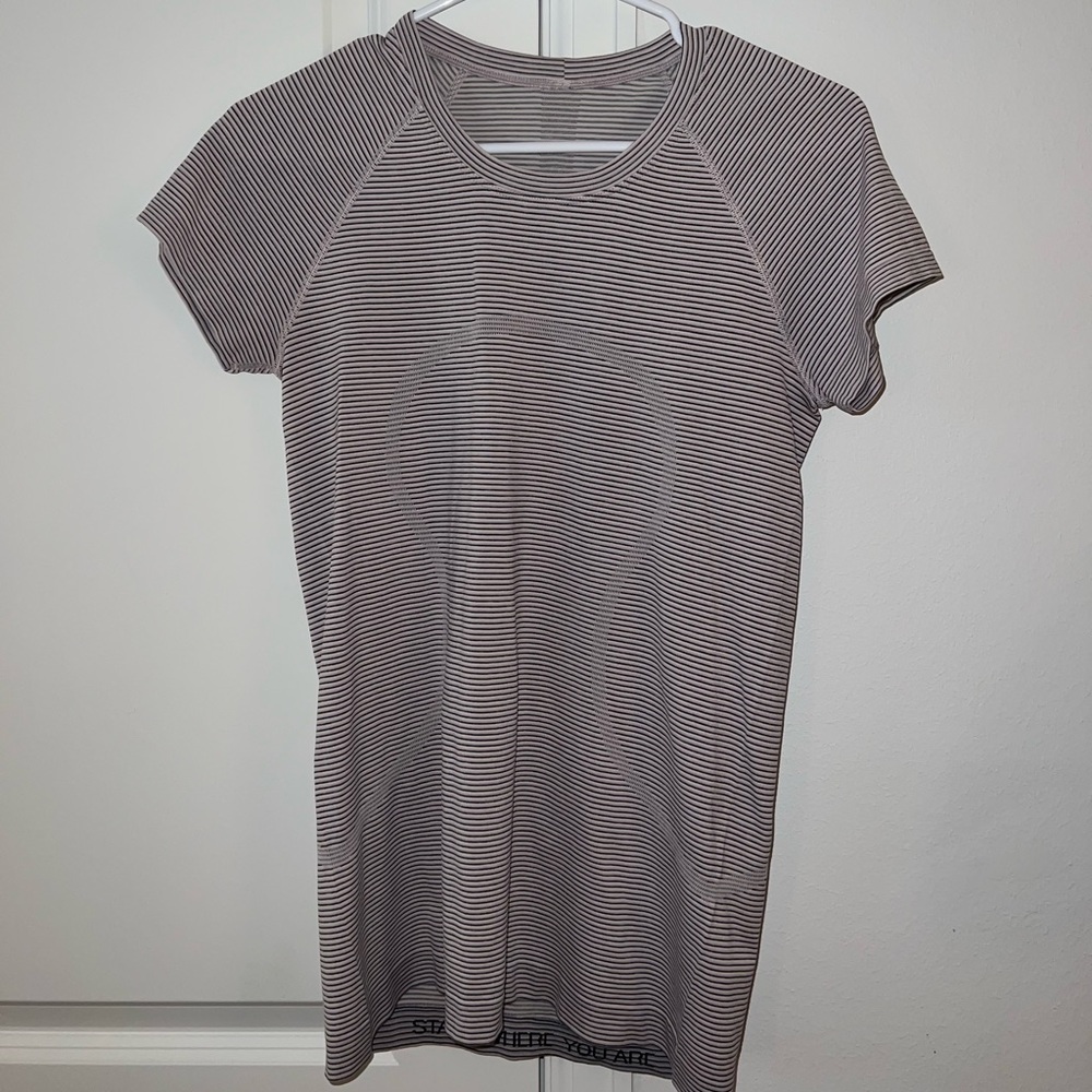 Lululemon Swiftly Tech Short Sleeve